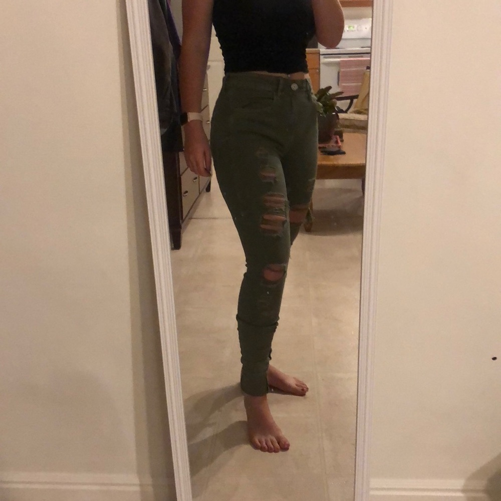 Army Green Ripped Skinnies. I’m 5’3 for reference.